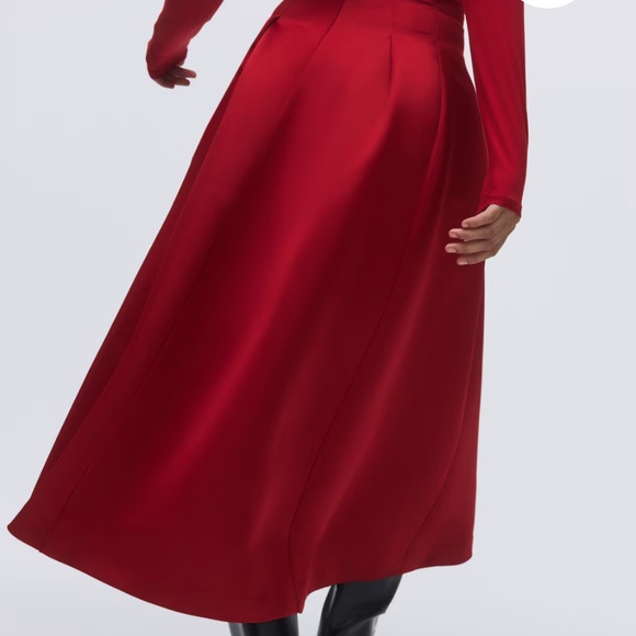 H&M Red Flared Skirt - Picture 3 of 5